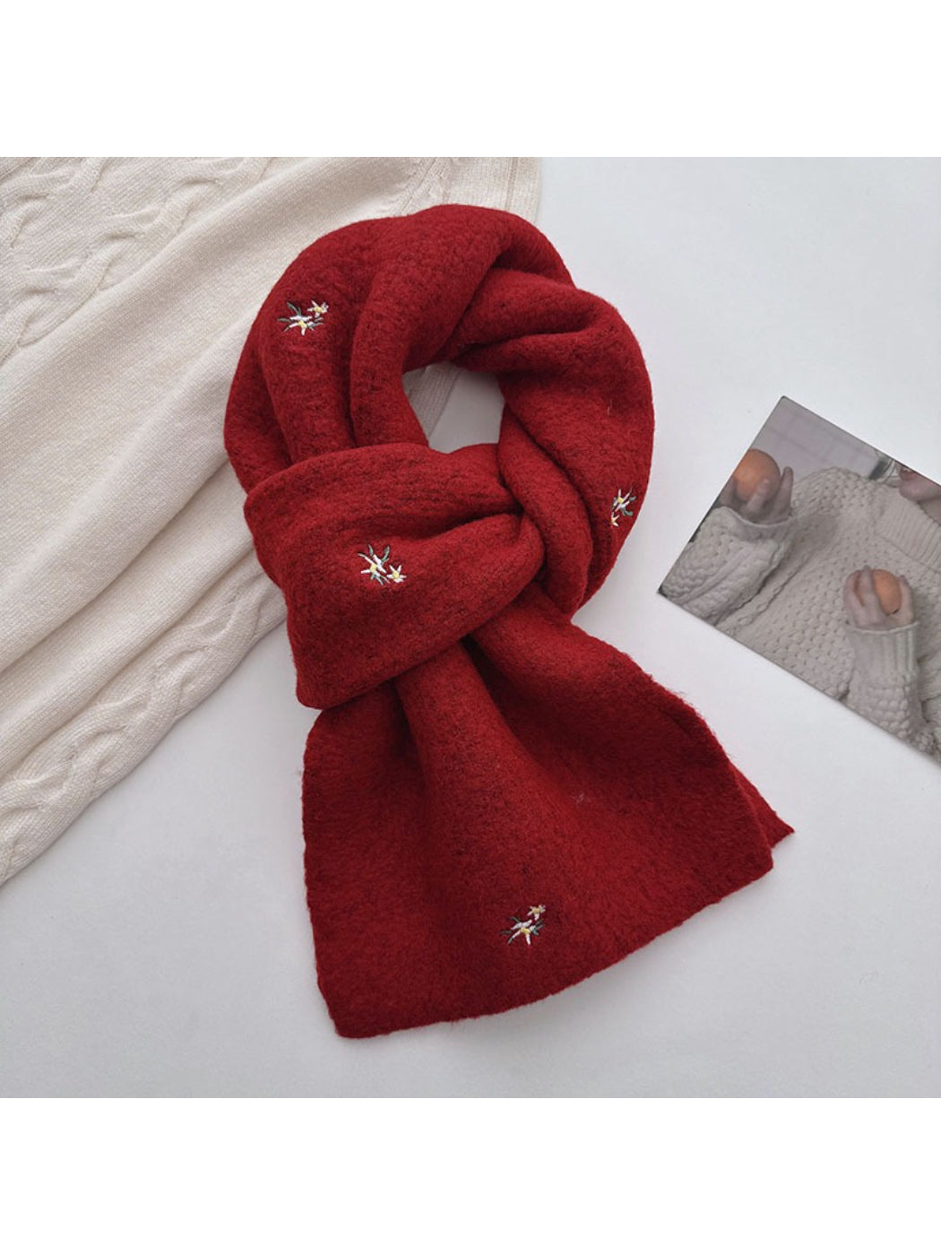 Scarvii - Soft Floral Detail Knit Scarf