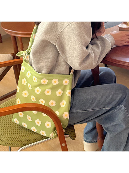 Cosbai - Green Floral Print Tote Bag