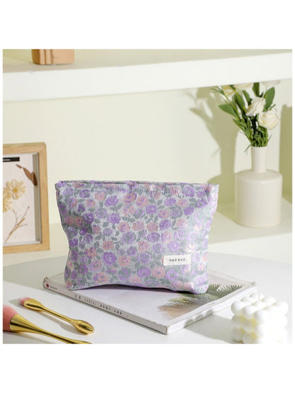 Cosbai - Ditsy Floral Cosmetic Bag