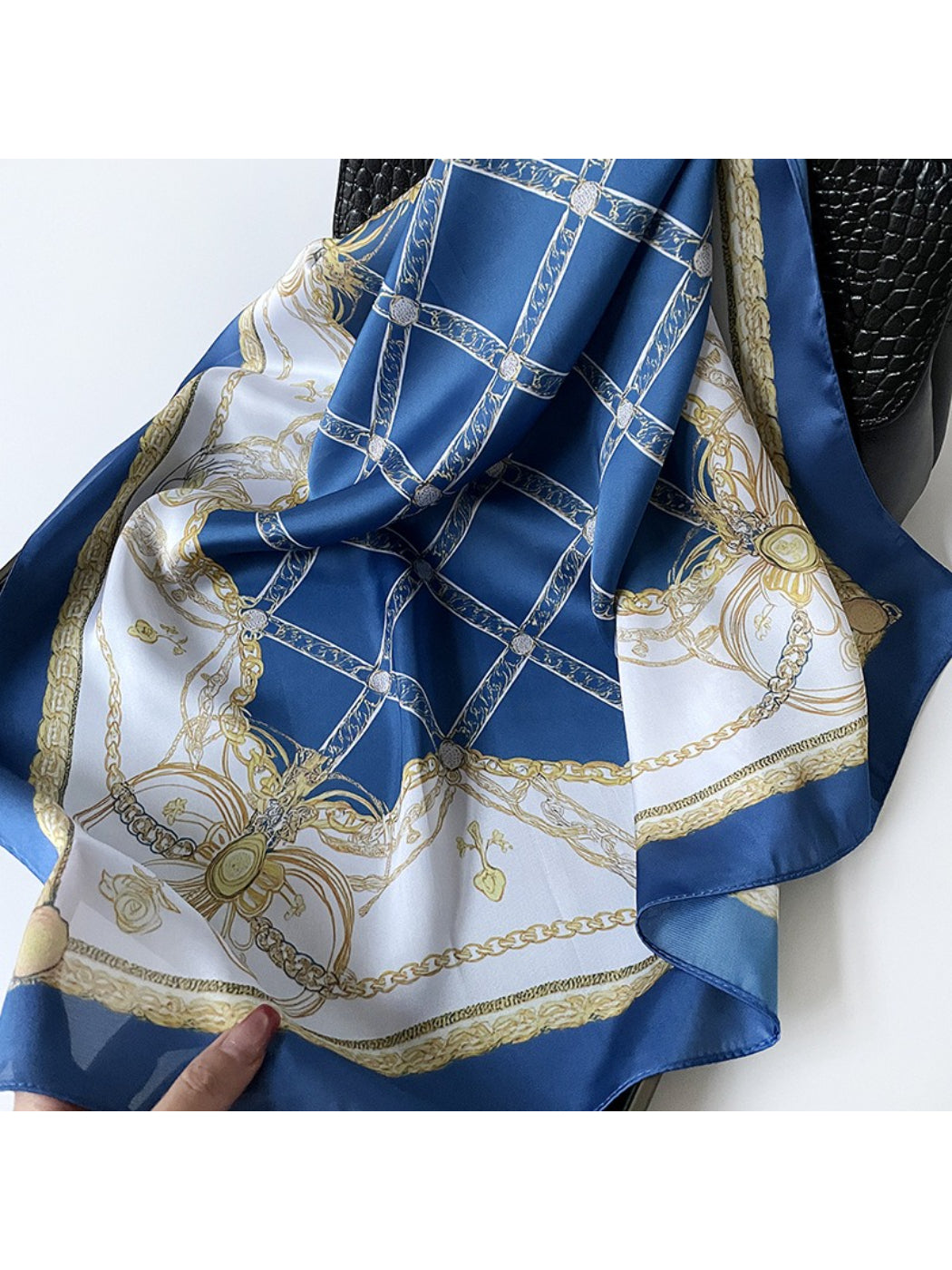 Scarvii - Chain Grid Print Square Scarf