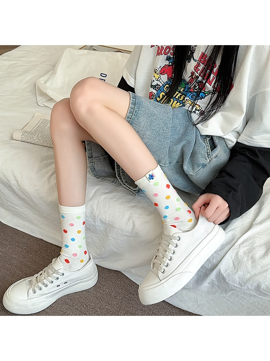 Rufia - Playful Geometric Pattern Crew Socks