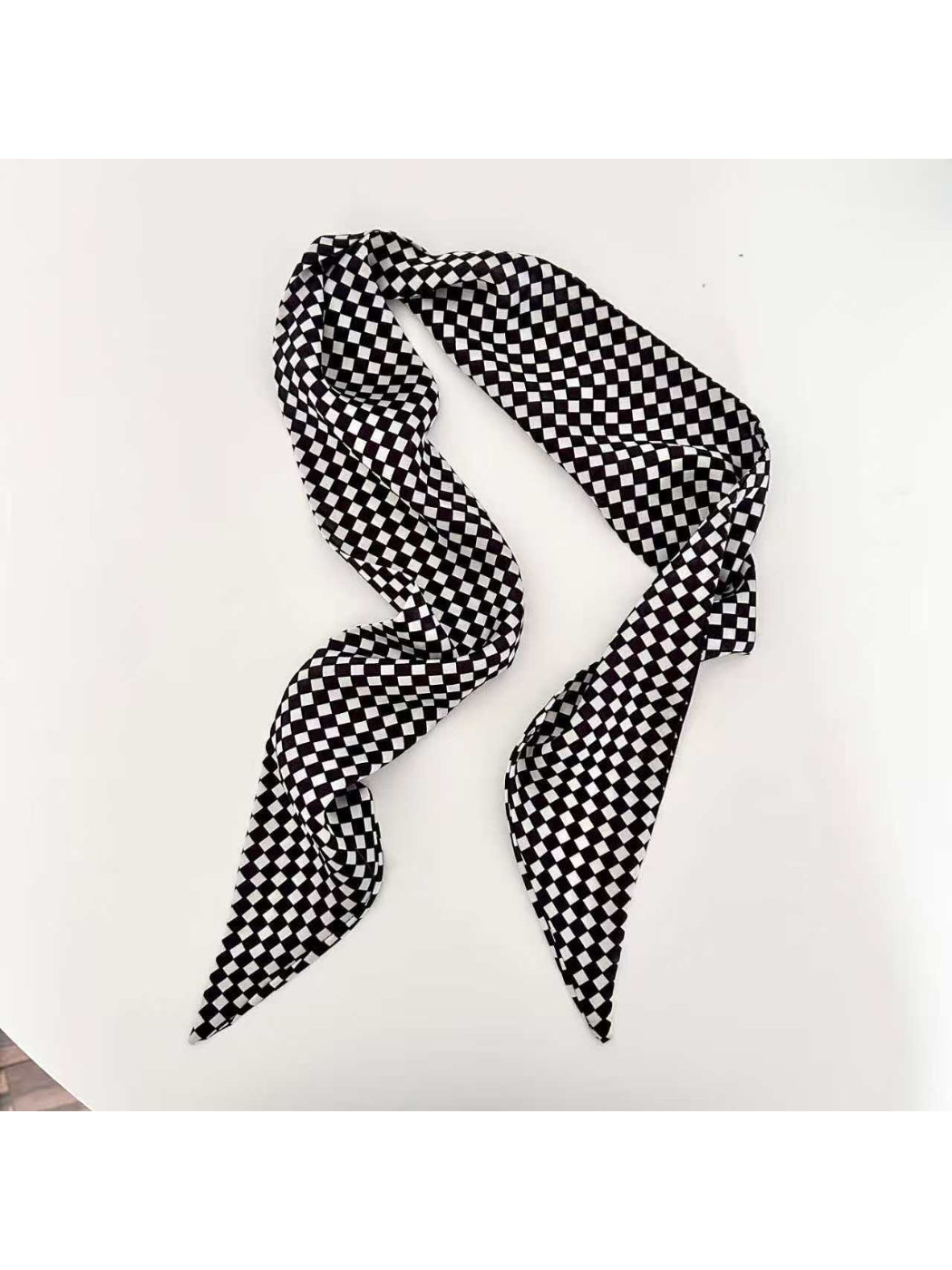 Scarvii - Retro Pattern Skinny textile accessory detail view 4