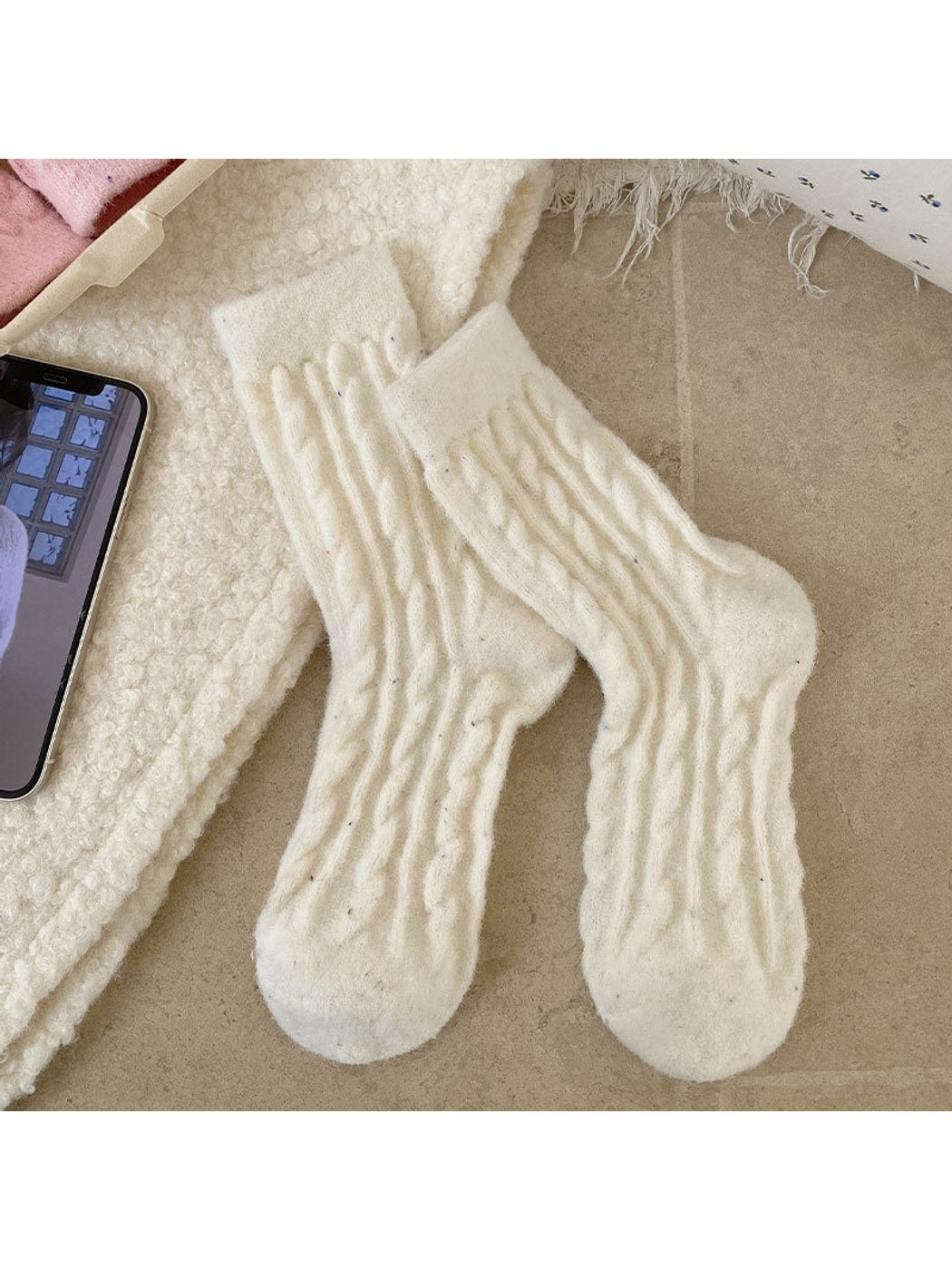 Rufia - Textured Everyday Casual Crew Socks