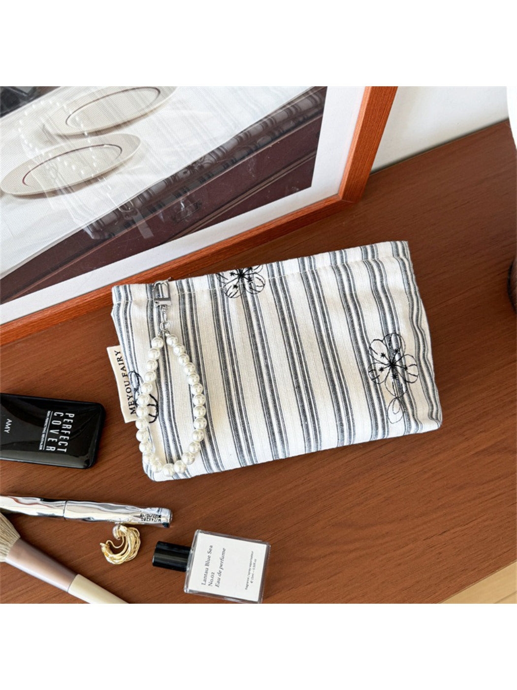 Cosbai Stripe Floral Cosmetic Bag product image