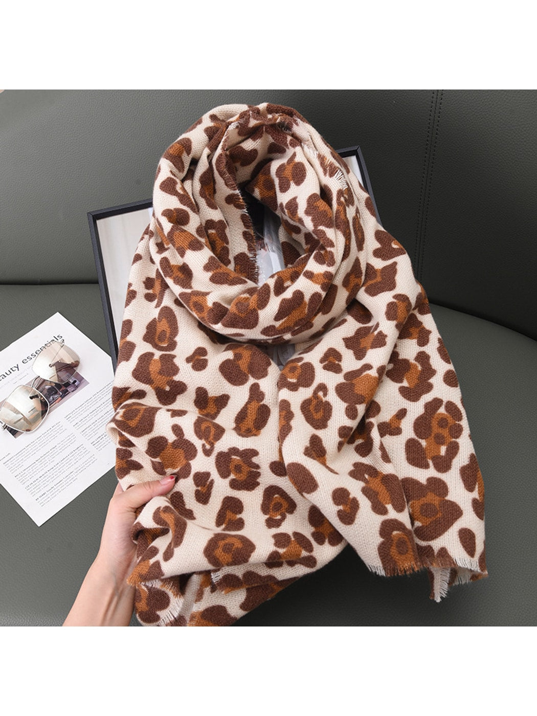 Scarvii - Printed Leopard Pattern Women's Winter Scarf
