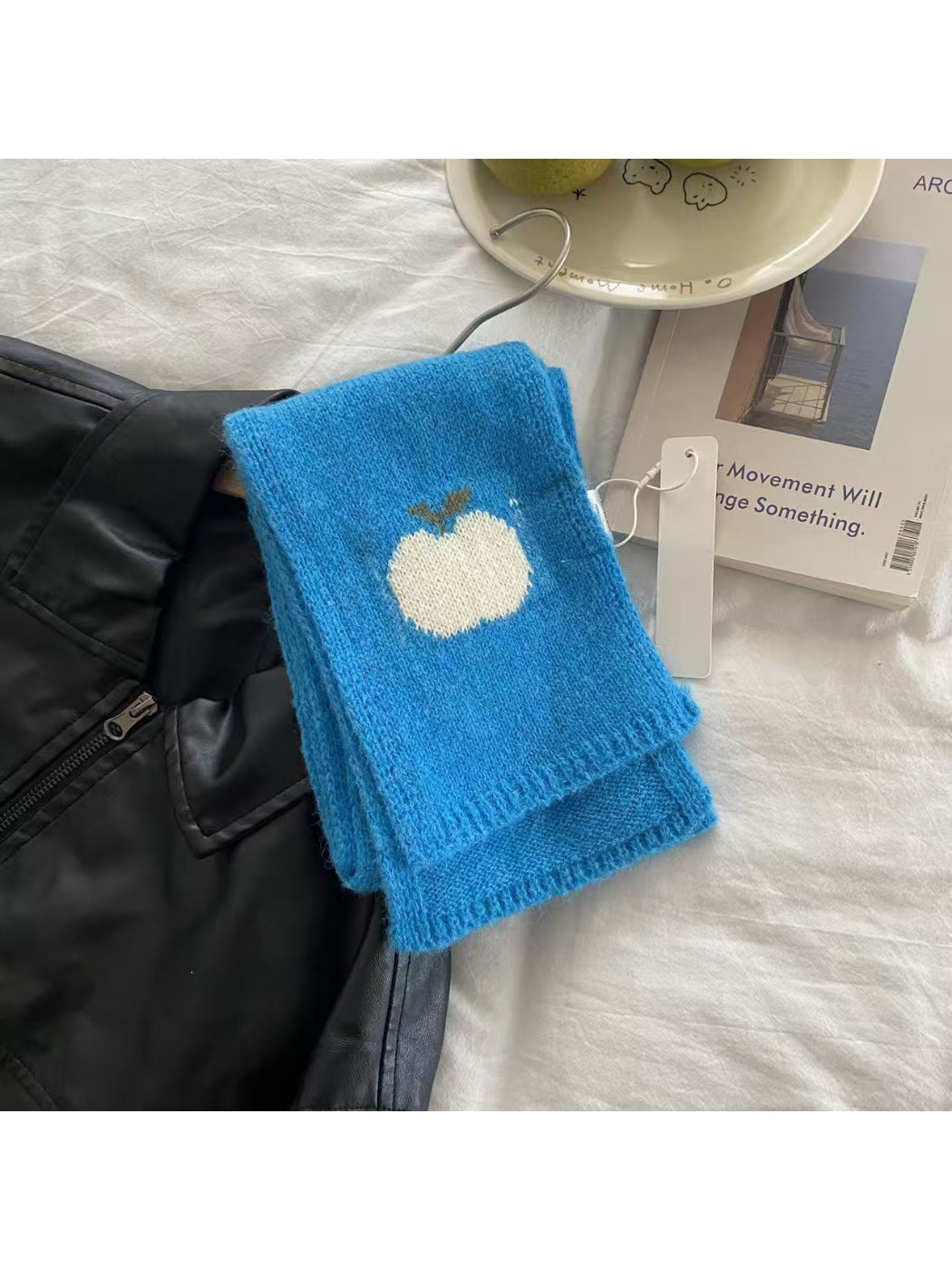Scarvii - Apple Pattern Skinny Scarf