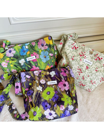 Cosbai - Vintage Garden Pattern Shoulder Bag