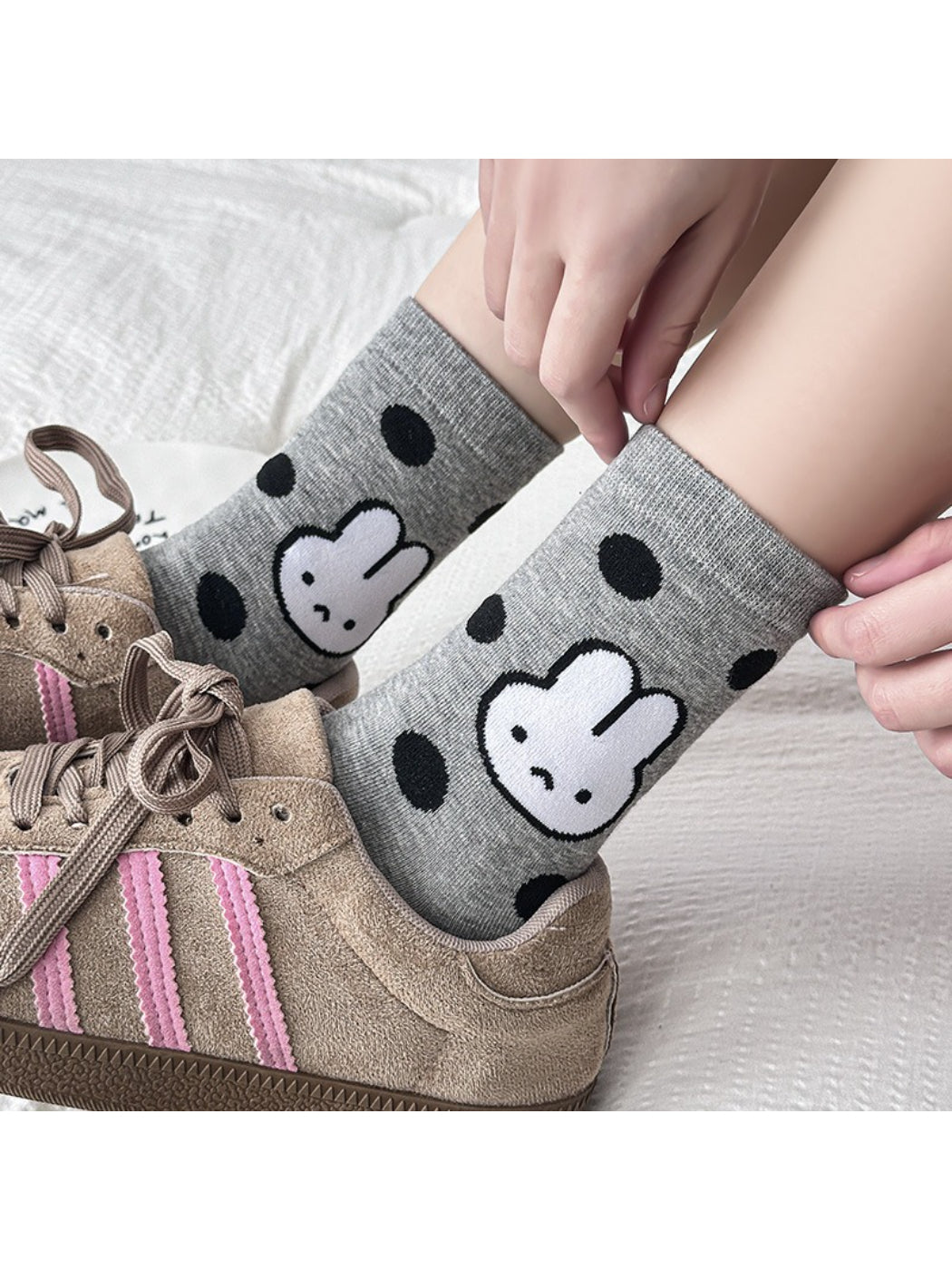 Rufia - Playful Bunny Pattern Crew Socks product image 2