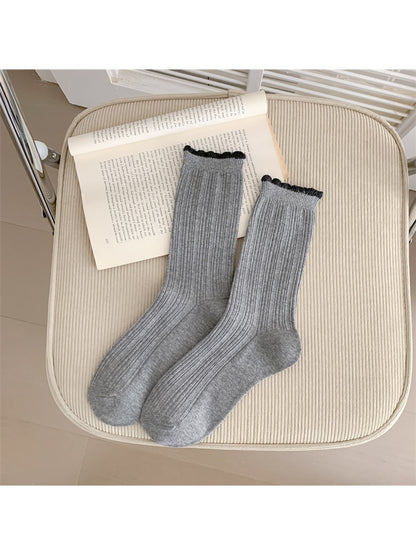 Rufia - Contrast Ruffle Trim Casual Crew Socks
