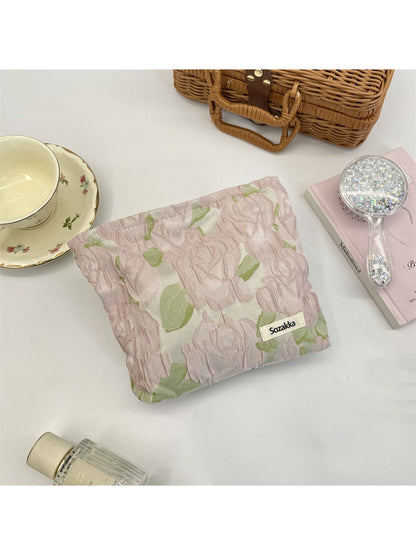 Cosbai - Jacquard Floral Cosmetic Bag