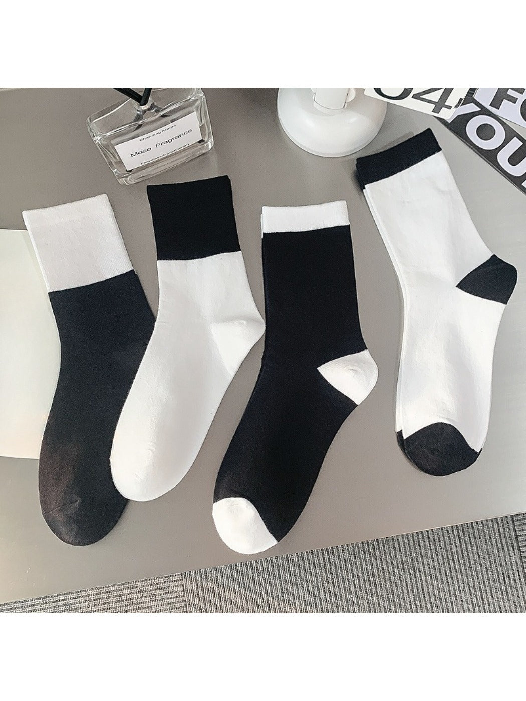 Rufia - Black and White Contrast Crew Socks product image 2