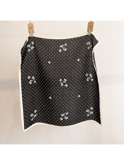 Scarvii - Minimal Polka Dot Floral Accent Square Scarf