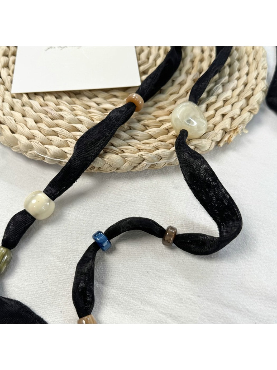 Scarvii - Minimal Elongated Tie Detail Fashion Necklace