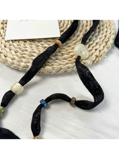 Scarvii - Minimal Elongated Tie Detail Fashion Necklace
