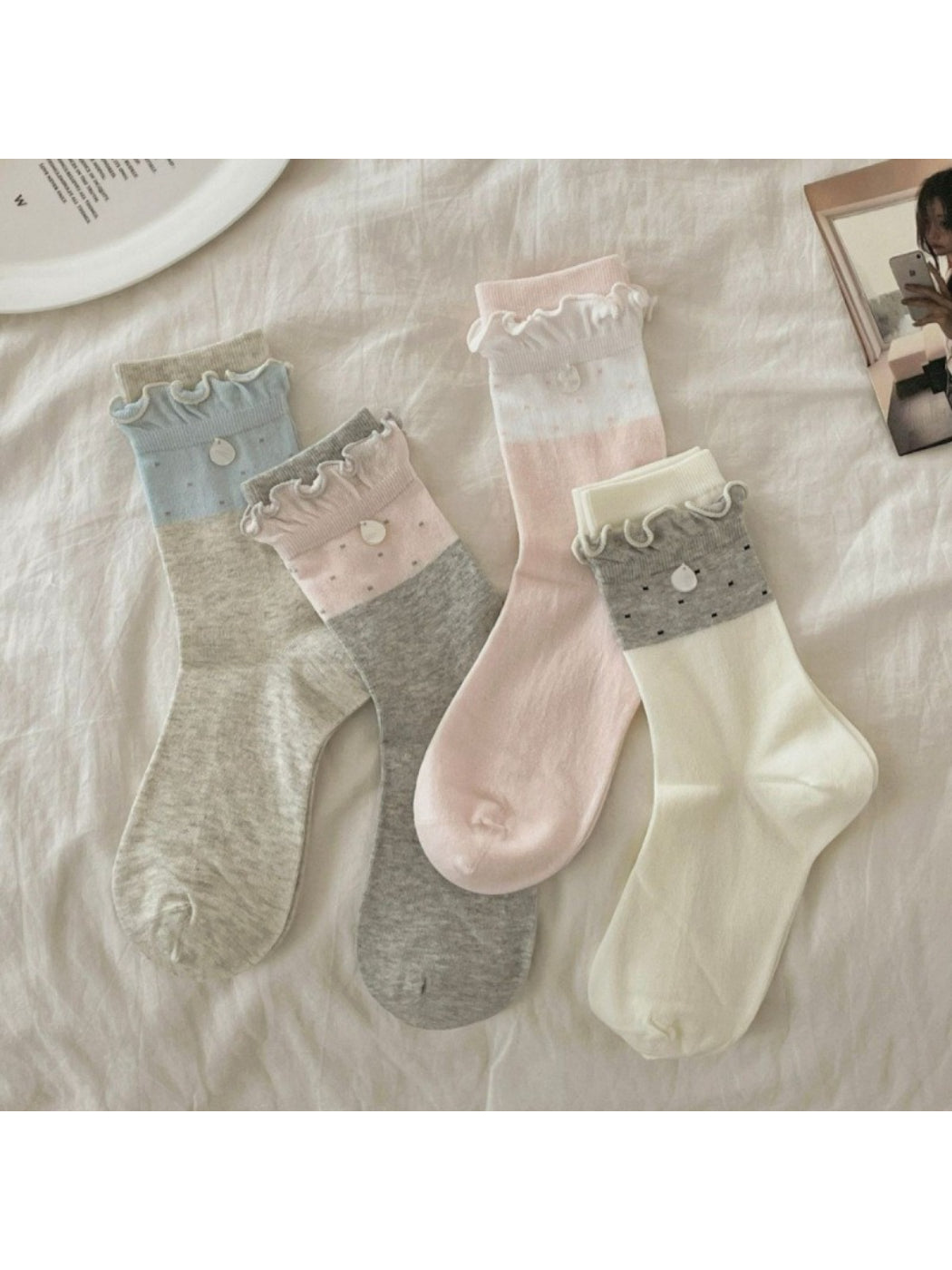 Rufia - Heart Charm Ruffle Crew Socks product image 1
