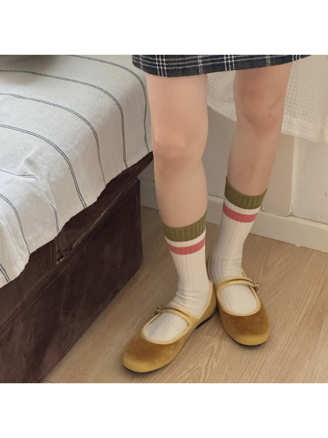 Rufia - Casual Rib Knit Stripe Socks product image 2