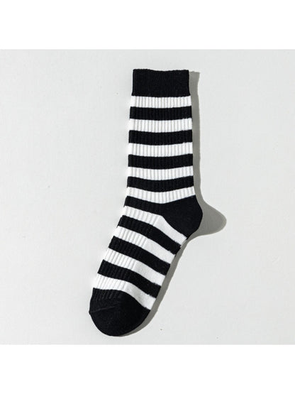 Rufia - Cozy Ribbed Stripe Crew Socks product image 4