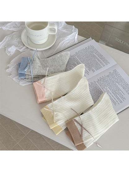 Rufia - Color Block Bow Detail Casual Crew Socks
