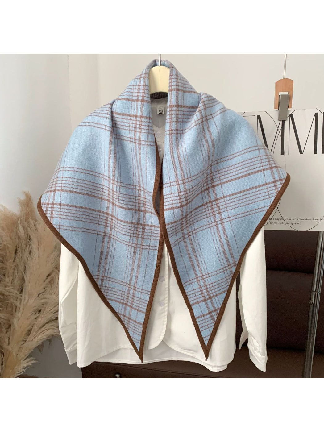Scarvii - Vintage Plaid Edge Triangle Scarf