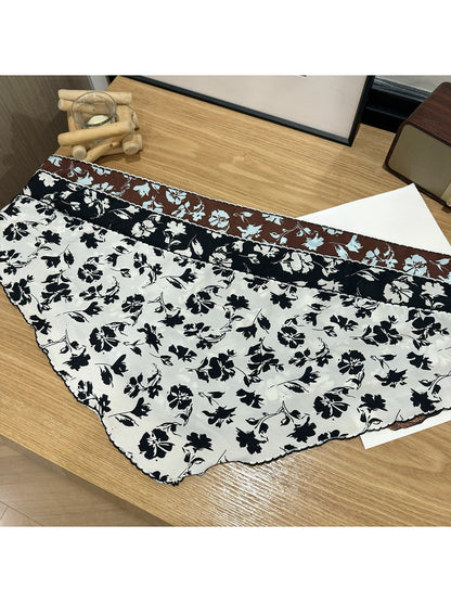 Scarvii - Women's Floral Printed Triangle Bandana