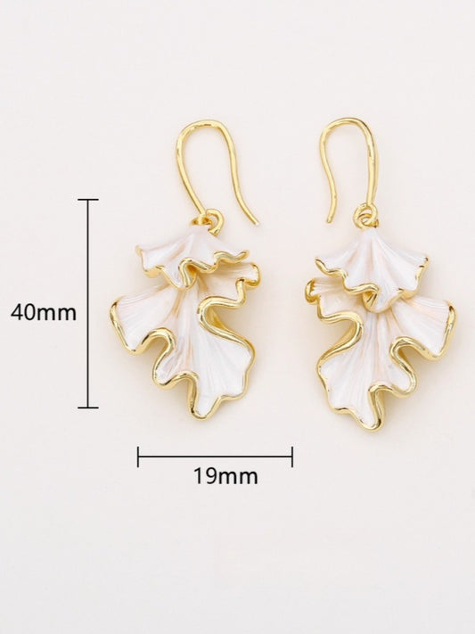 Earwish - Irregular Ginkgo Leaf Metal Earrings - Elegant & Chic