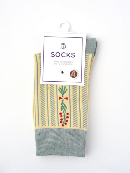 Rufia - Vintage Pattern Women's Socks for Fall & Winter