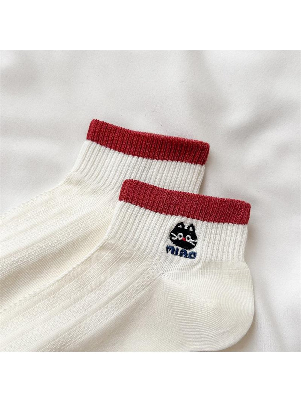 Rufia - Playful Cat and Cherry Ankle Socks