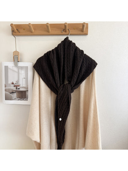 Scarvii - Raised Cable-Knit Triangle Scarf