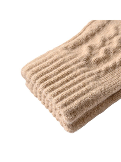 Gloving - Cable-Knit Ribbed Full Finger Gloves