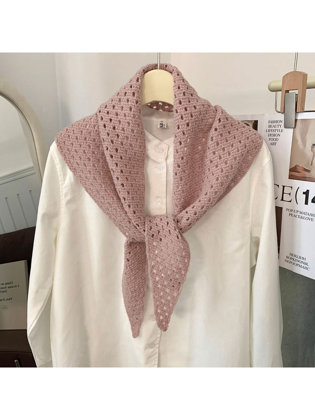 Scarvii - Mesh Knit Triangle Scarf