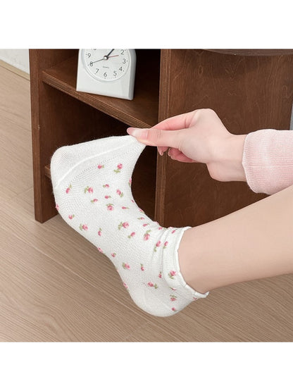 Rufia - Earthy Ditsy Floral Pattern Ankle Socks