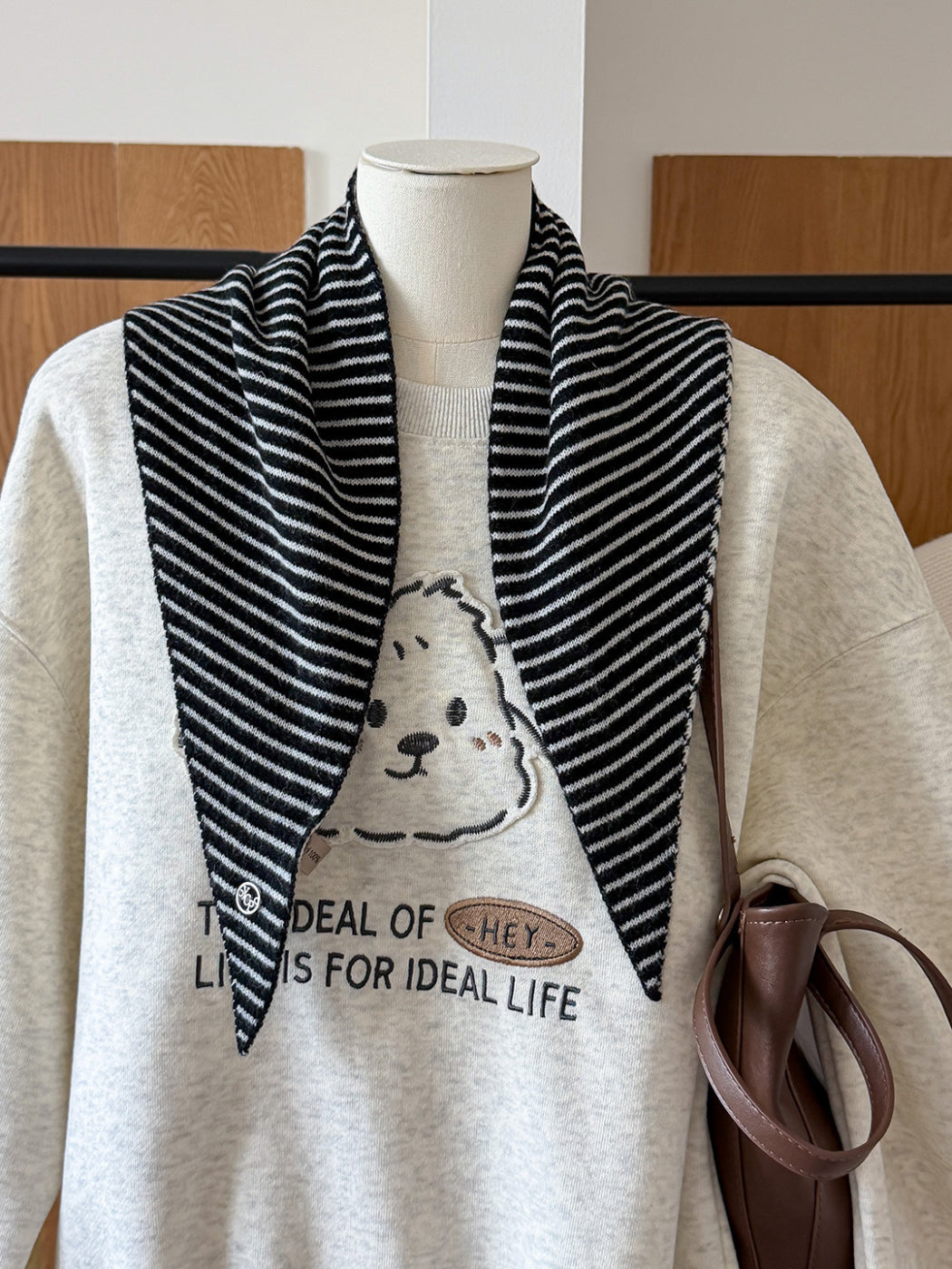 Scarvii - Narrow Stripe Triangle Scarf
