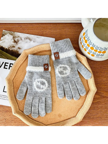 Gloving - Fuzzy Circle Knit Gloves