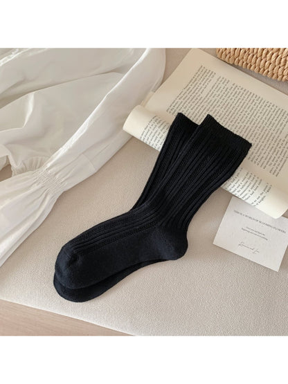 Rufia - Wavy Cuff Textured Crew Socks