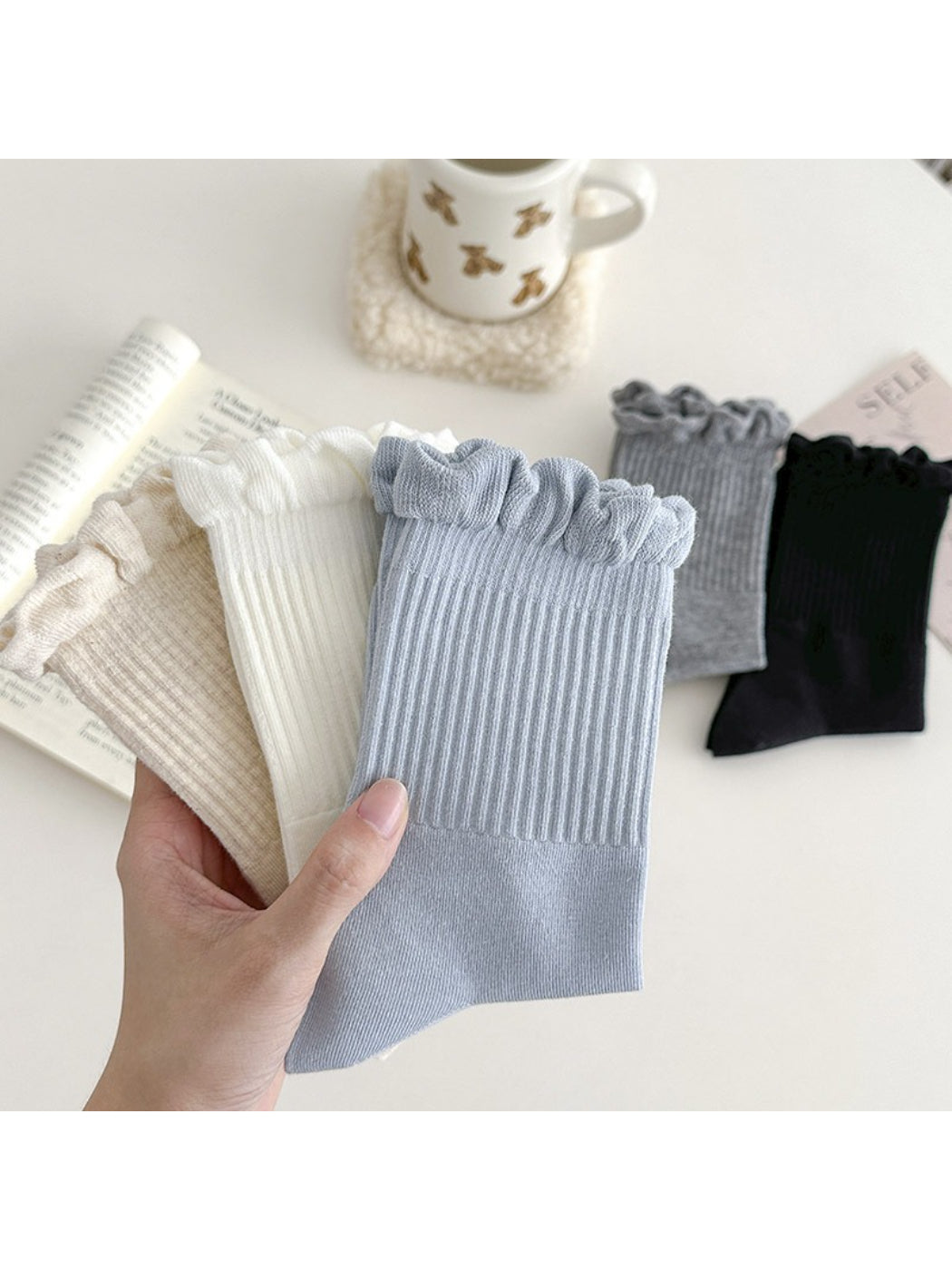Rufia - Ruffled Ribbed Soft Cozy Socks