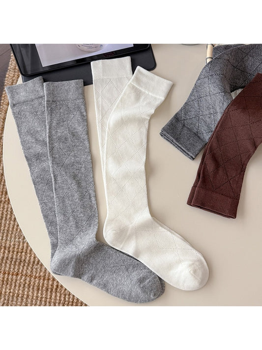 Rufia - Retro Argyle Pattern Fashion Socks