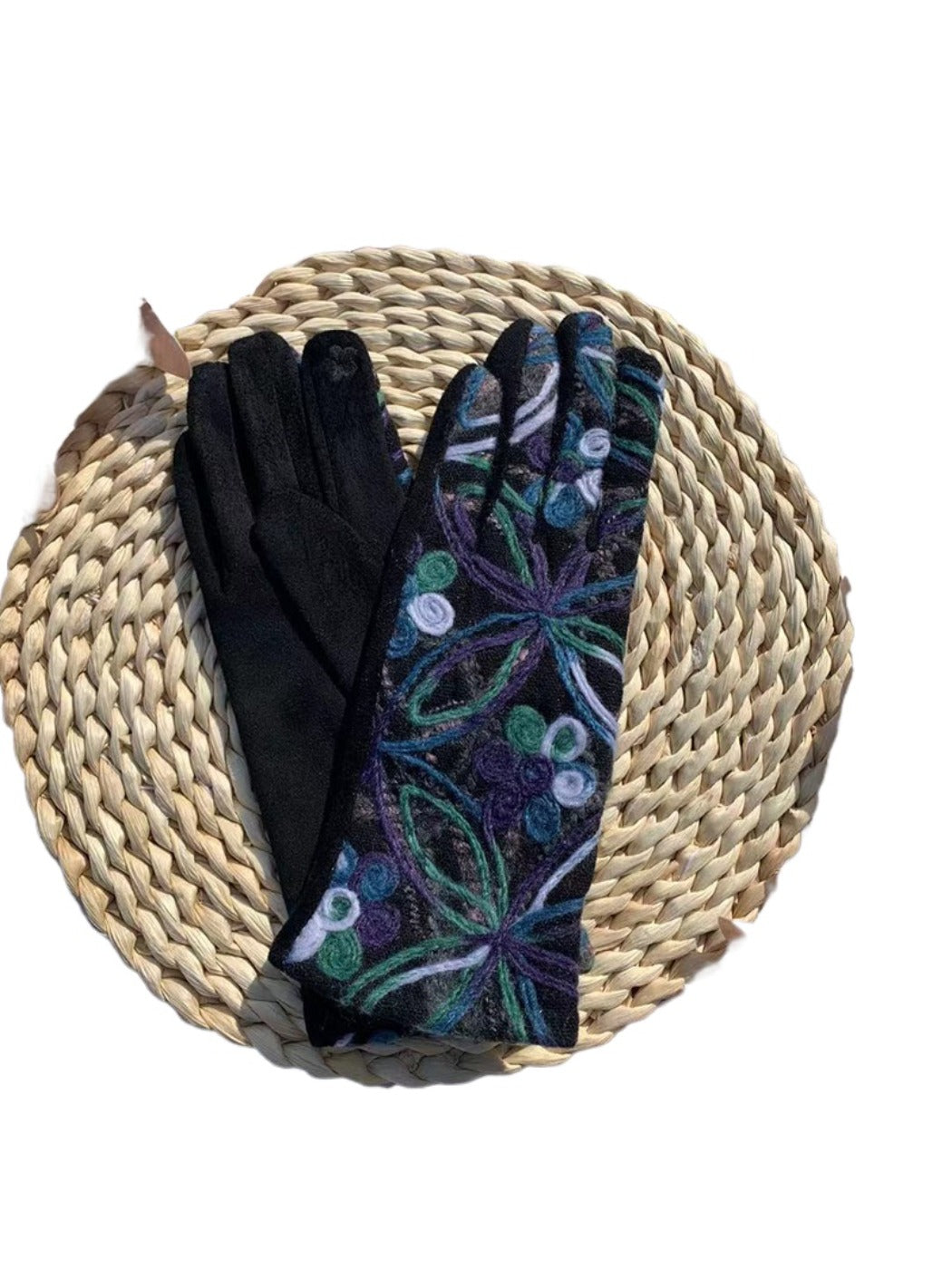 Gloving Boho Embroidered Warm Outdoor Gloves glove shape