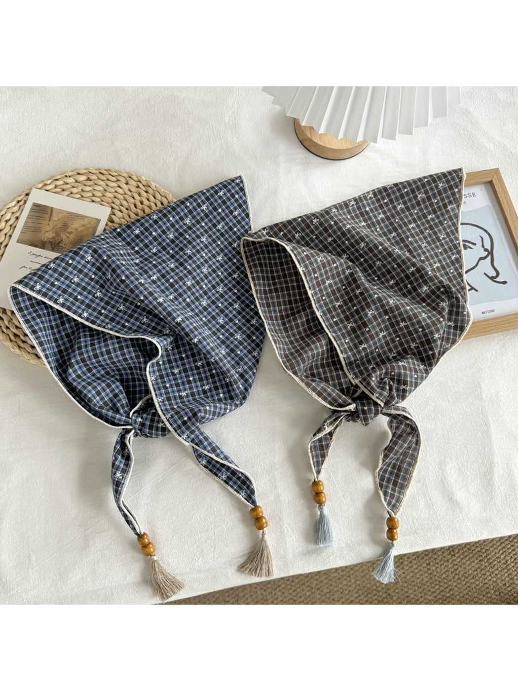 Scarvii - Floral Plaid Pattern Triangle Scarf