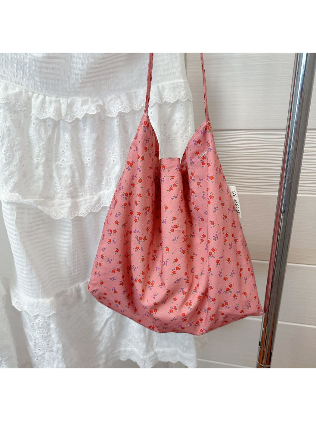 Cosbai - Soft Floral Print Slouchy Shoulder Tote Bag