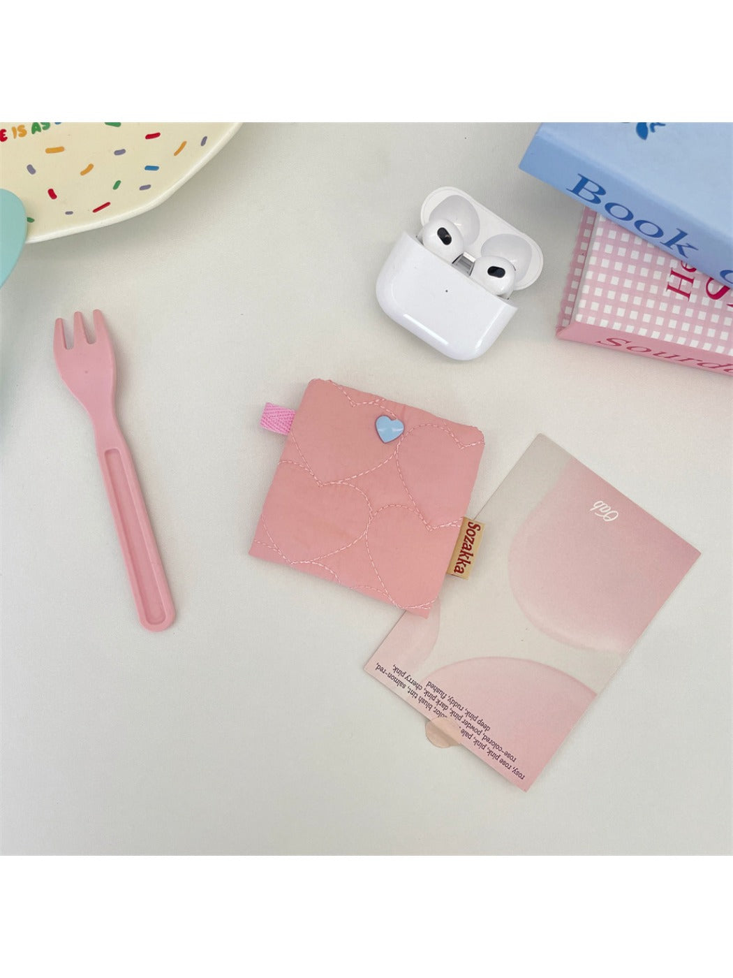 Cosbai - Mini Heart-Patterned Earphone Pouch