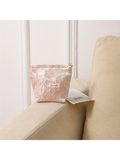 Cosbai - Embossed Floral Storage Pouch Makeup Bag