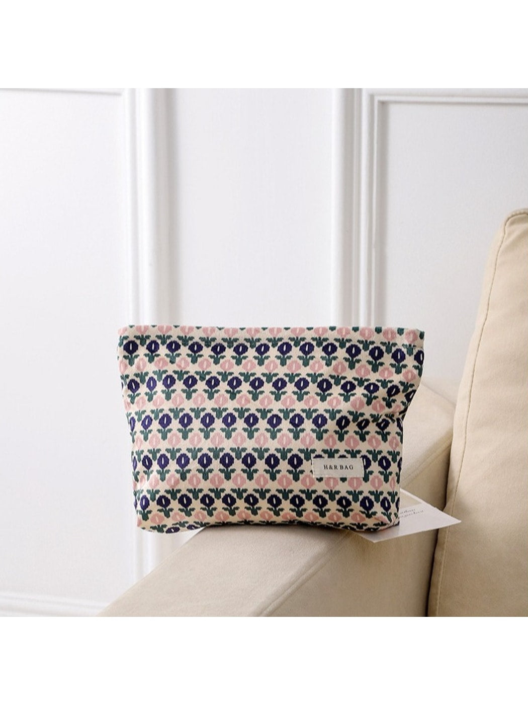 Cosbai - Retro Floral Pattern Cosmetic Storage Bag Pouch