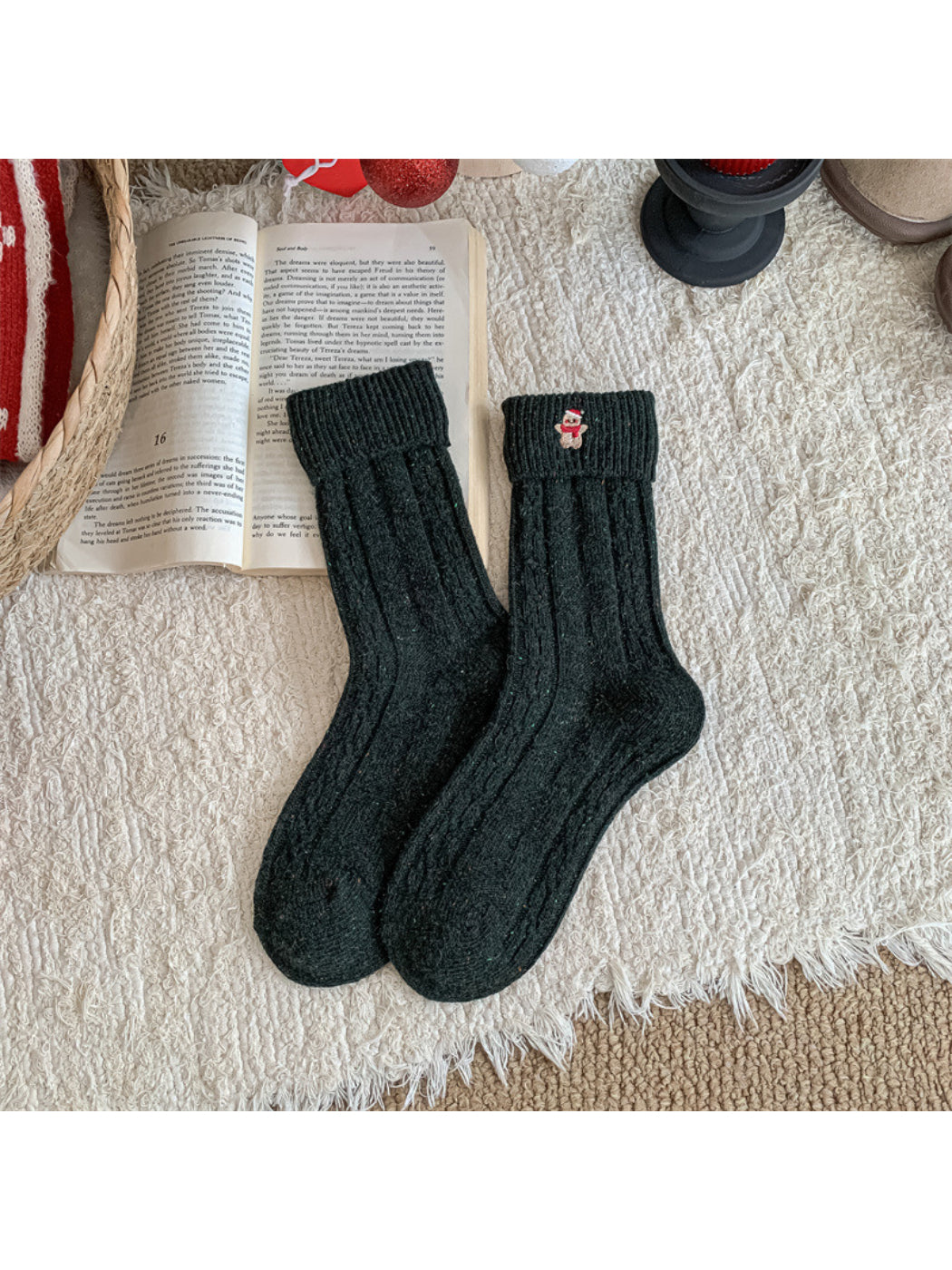 Rufia – Winter Holiday Knit Socks