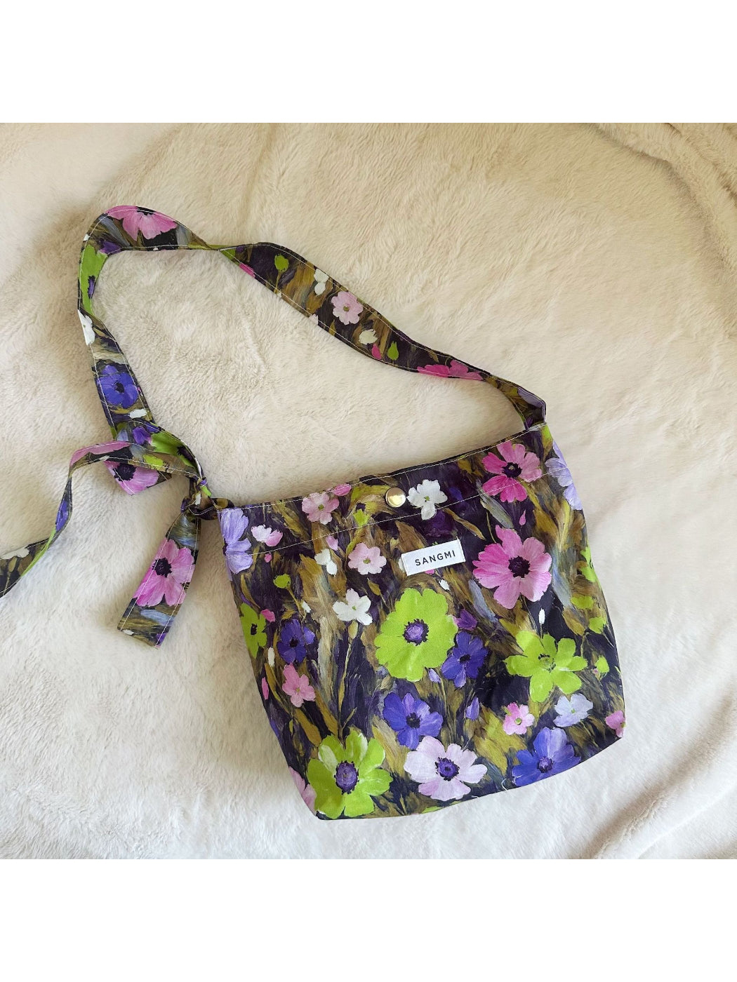 Cosbai - Vintage Garden Pattern Shoulder Bag