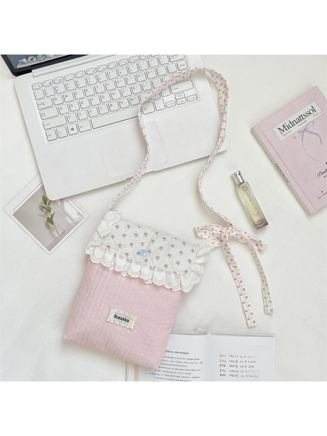 Cosbai - Lace Ruffle Crossbody Pouch