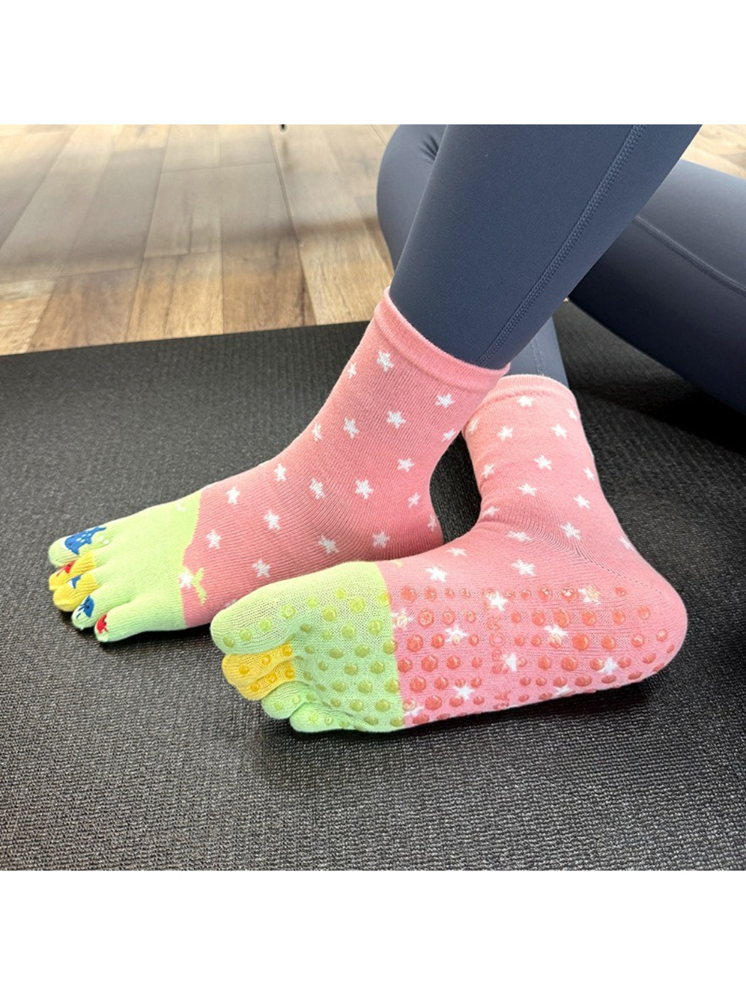 Rufia - Starry Whale Anti-Slip Five-Toe Socks