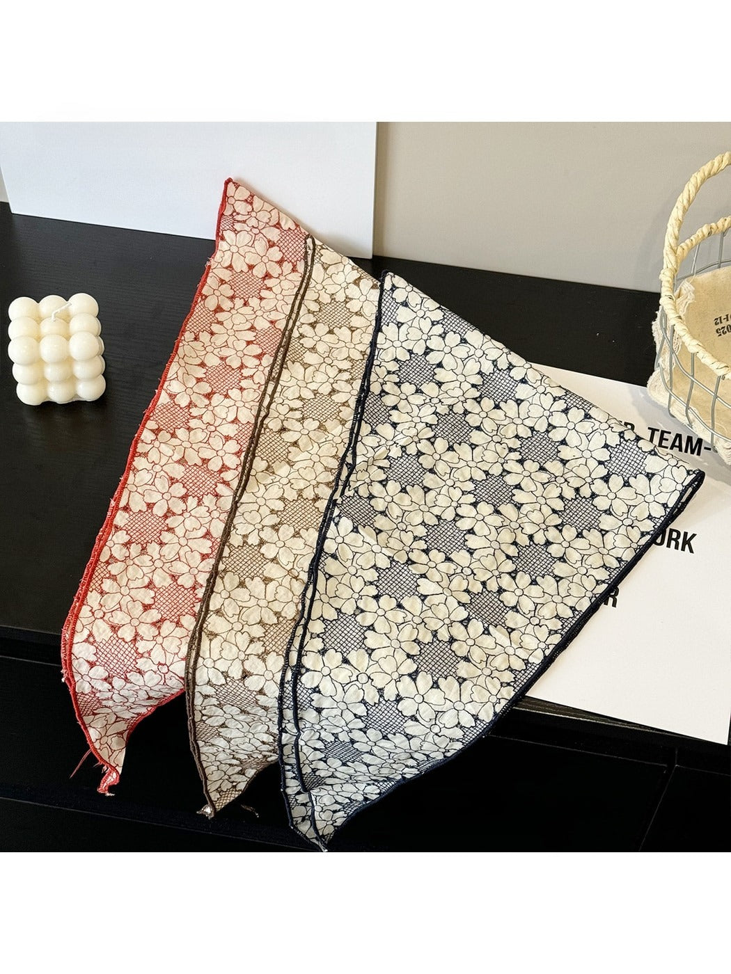 Scarvii - Vintage Inspired Floral Triangle Bandana