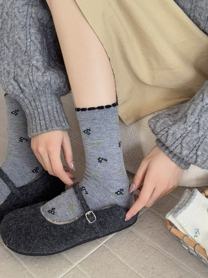 Rufia - Ditsy Floral Scalloped Cuff Crew Socks