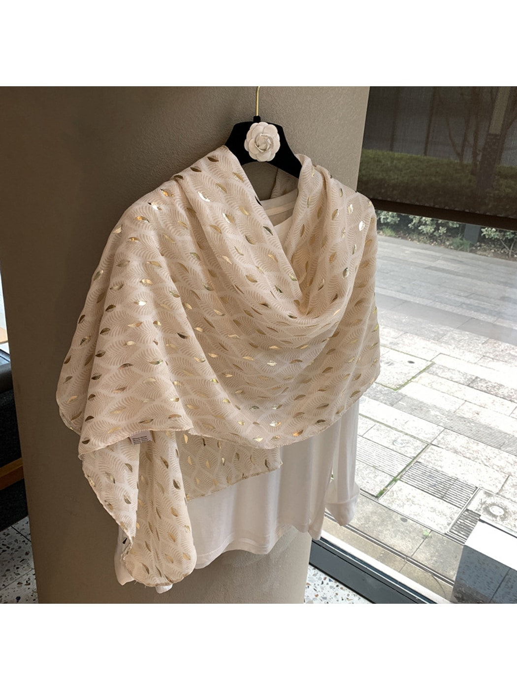Scarvii - Leaf Print Draped Layering Fashion Wrap Scarf