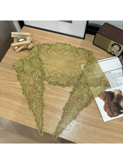 Scarvii - Floral Print Lace Trim Solid Triangle Bandana